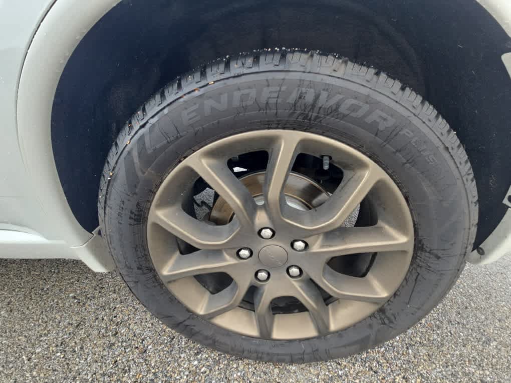 Used 2018 Dodge Durango R/T w/ Technology Group AWD/4WD image 5