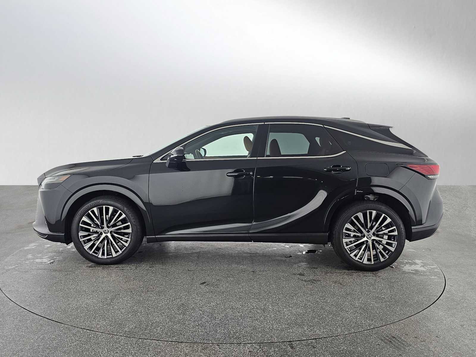 Certified 2025 Lexus RX 350 Premium Plus image 6