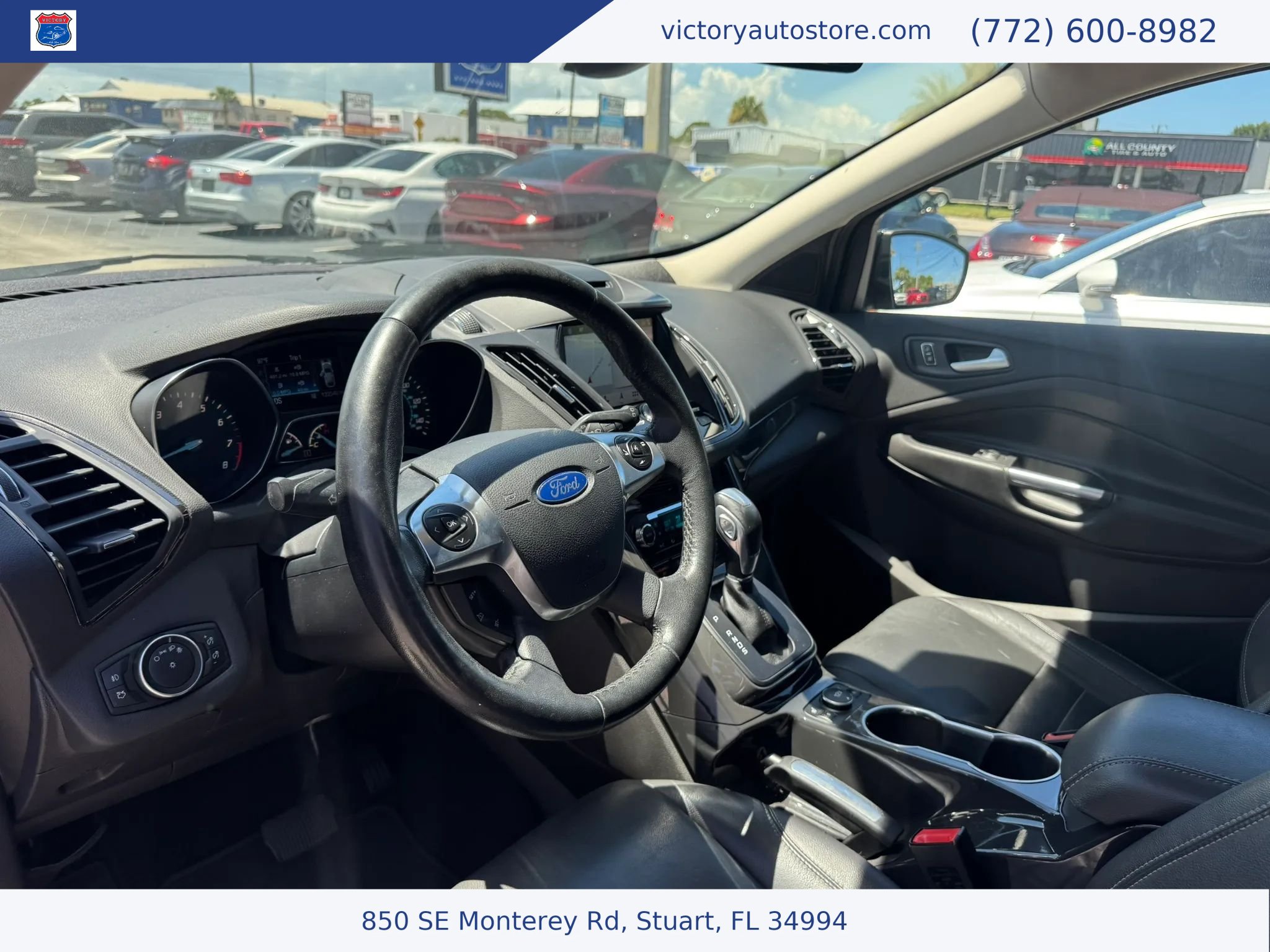 Used 2016 Ford Escape Titanium w/ Equipment Group 301A AWD/4WD image 16