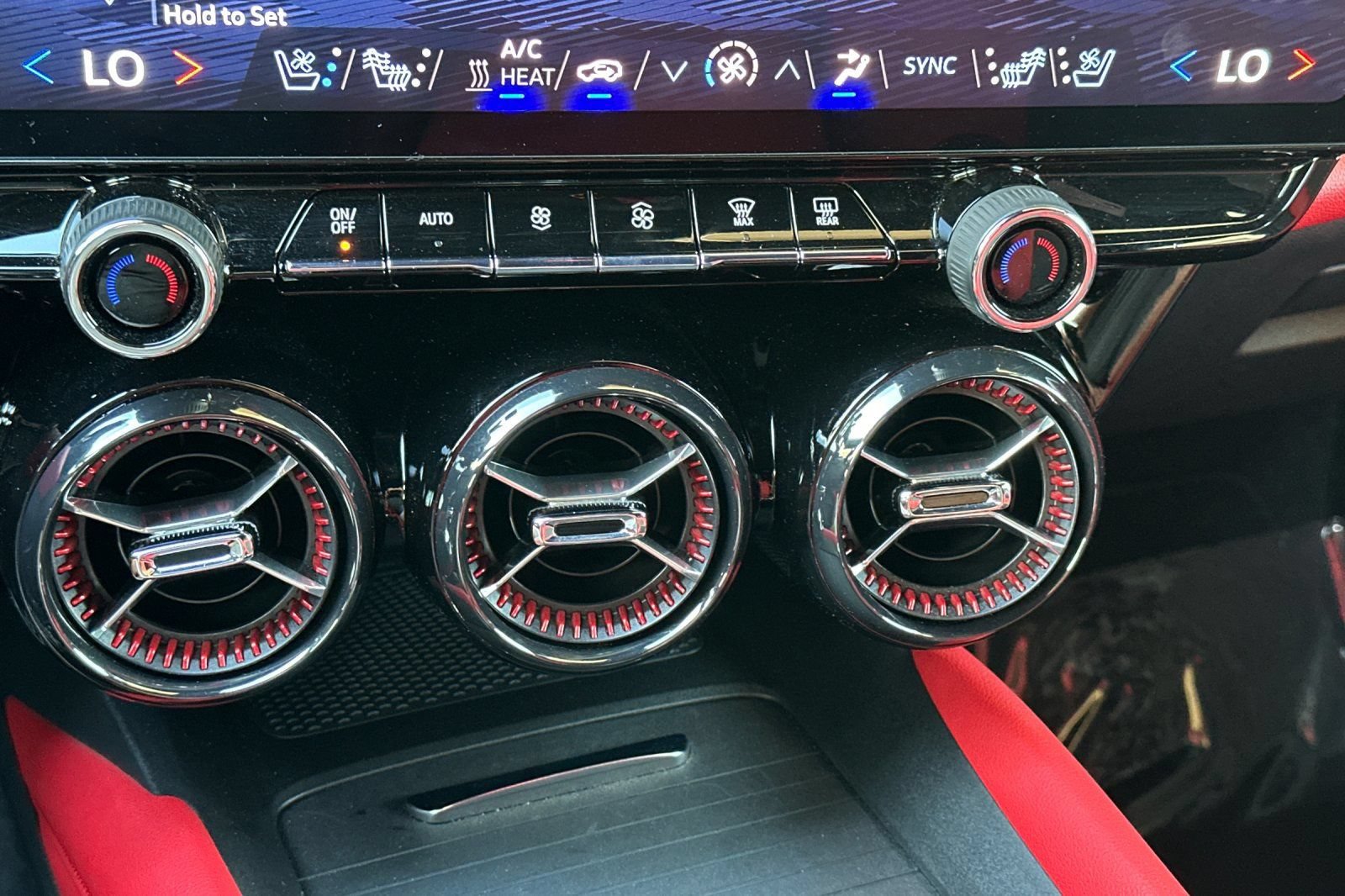 Certified 2025 Chevrolet Blazer EV RS RWD image 21