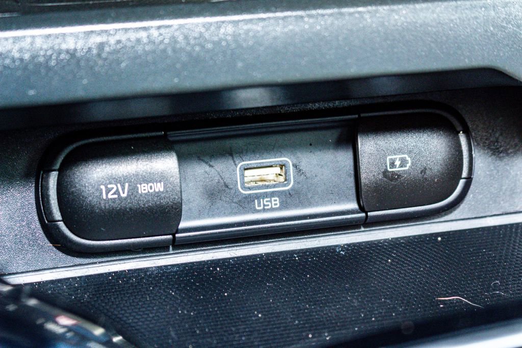 Used 2020 Kia Soul EX image 23