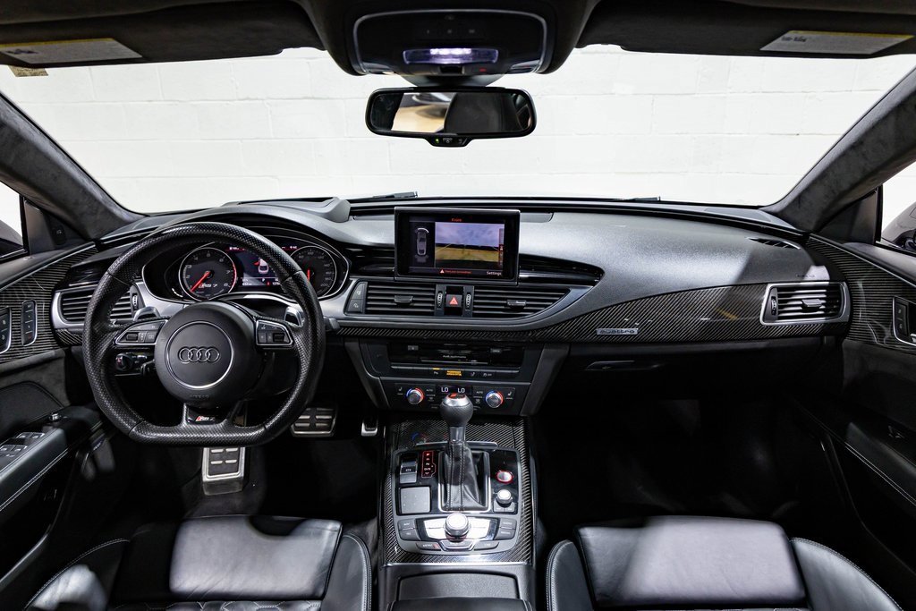 Used 2017 Audi RS 7 Prestige w/ Carbon-Optic Package image 37