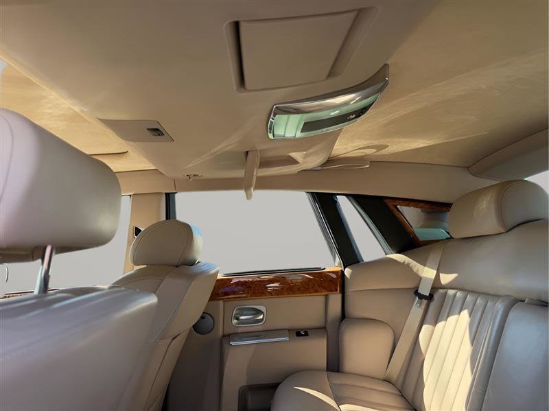 Used 2006 Rolls-Royce Phantom Sedan RWD image 9