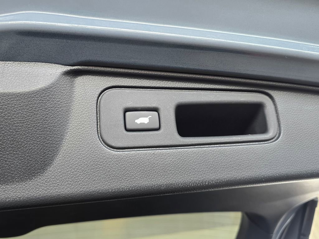 Used 2025 Honda Passport EX-L image 52