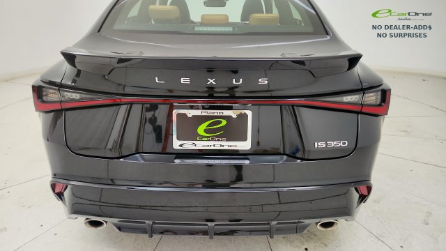 Used 2026 Lexus IS 350 F Sport w/ Accessory Package Z1 RWD image 29