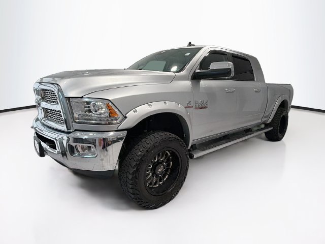 Used 2018 RAM 3500 Laramie AWD/4WD image 3
