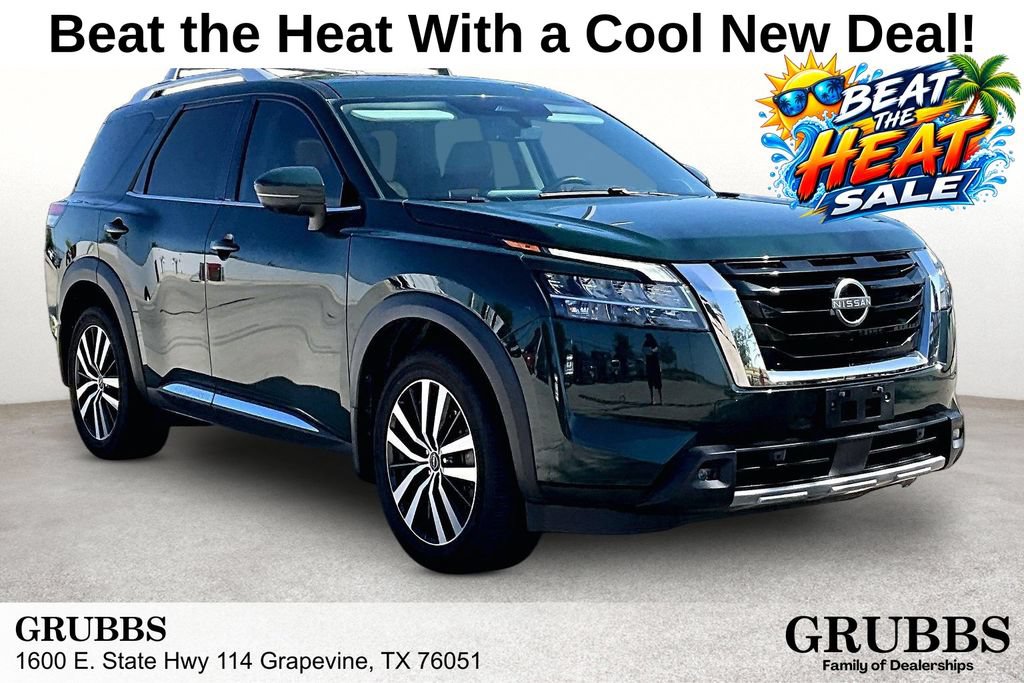 Used 2023 Nissan Pathfinder Platinum FWD image 1