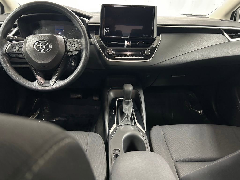 Used 2024 Toyota Corolla LE FWD image 16