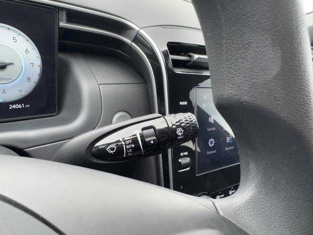 Used 2023 Hyundai Santa Cruz SEL w/ Activity Package AWD/4WD image 24