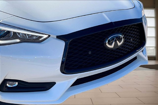 Used 2022 INFINITI Q60 Red Sport 400 w/ Cargo Package AWD/4WD image 27
