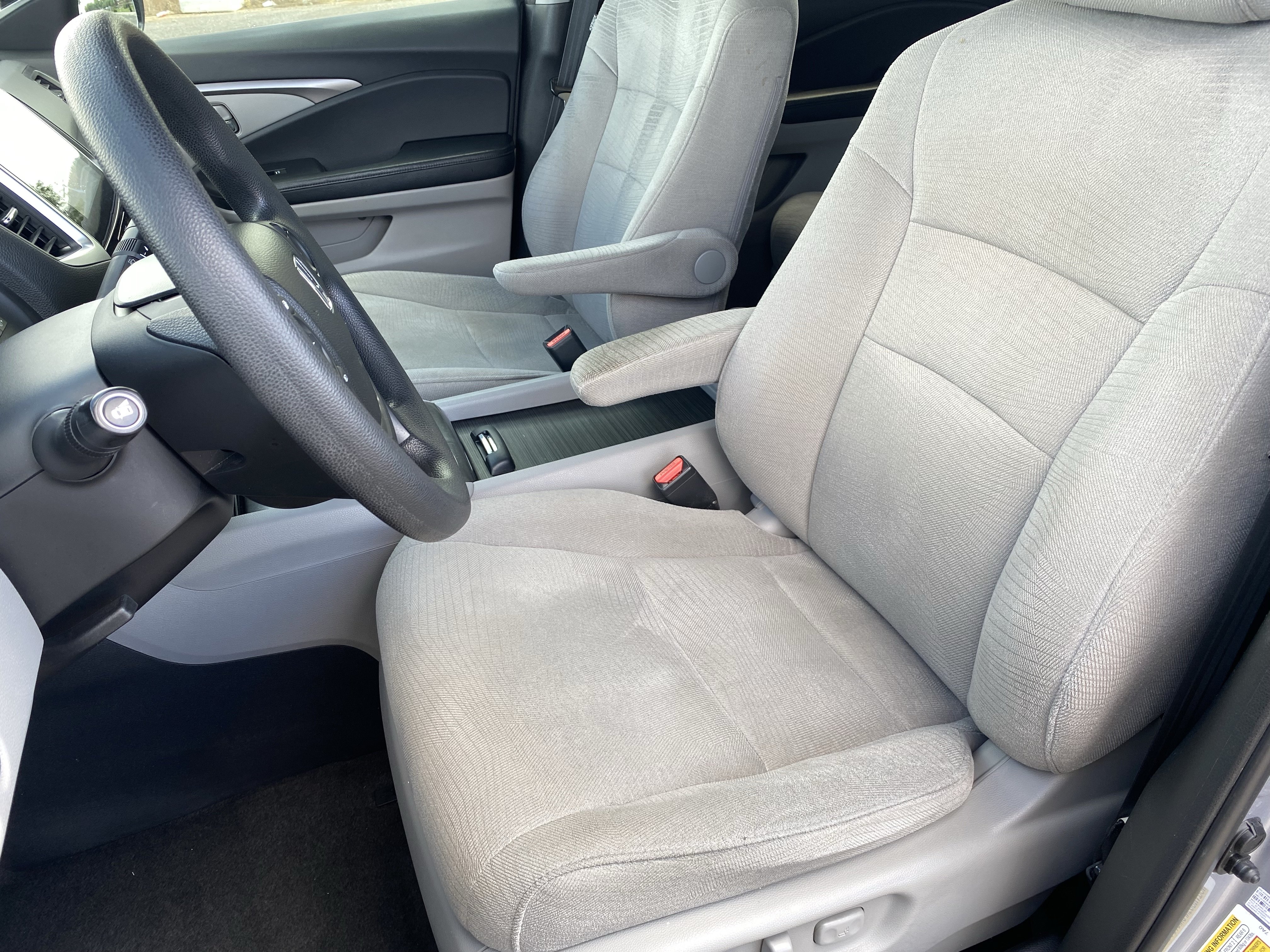Used 2018 Honda Pilot EX image 17