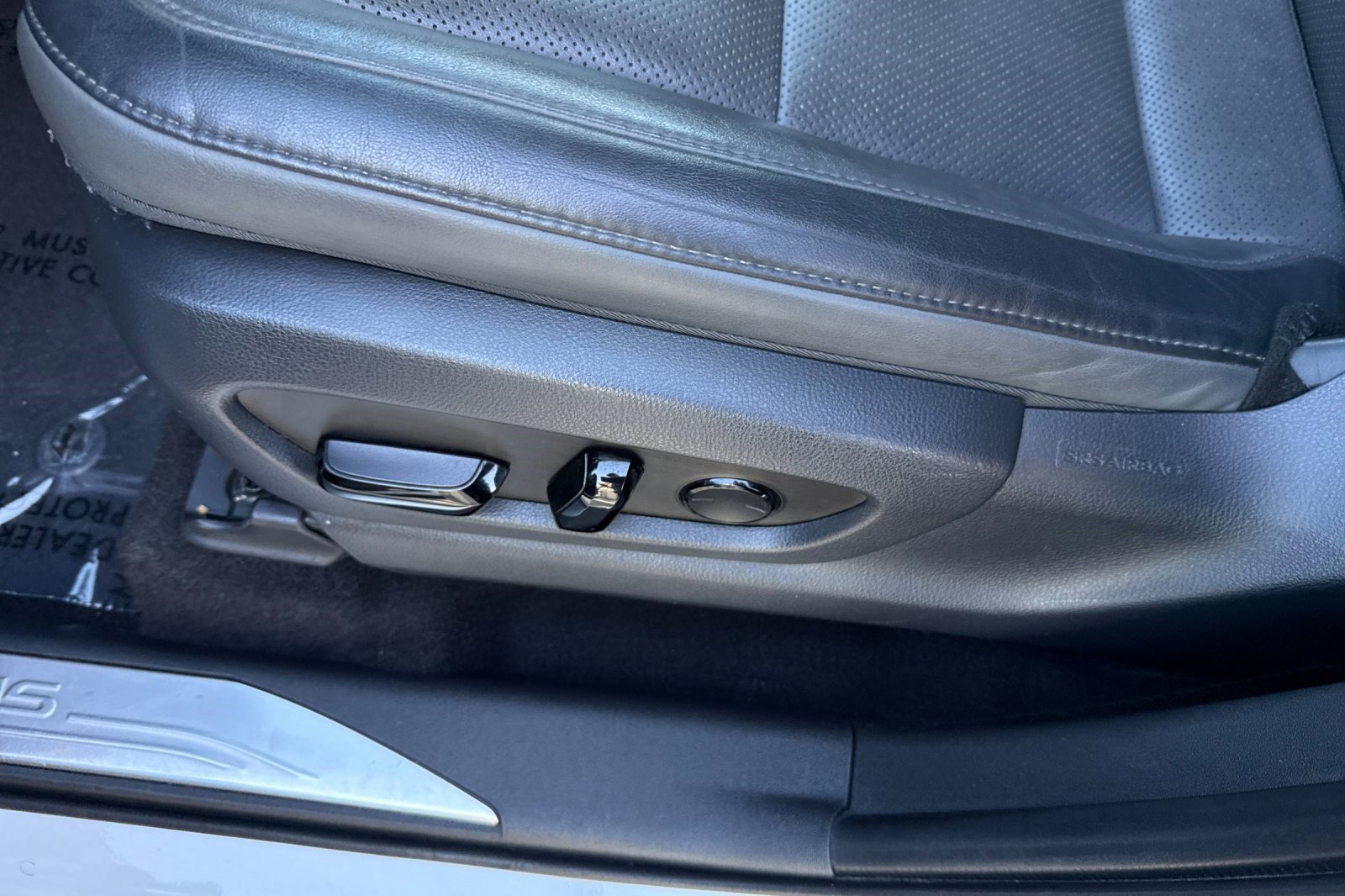 Used 2023 Lexus RZ 450e Premium w/ Technology Package image 14