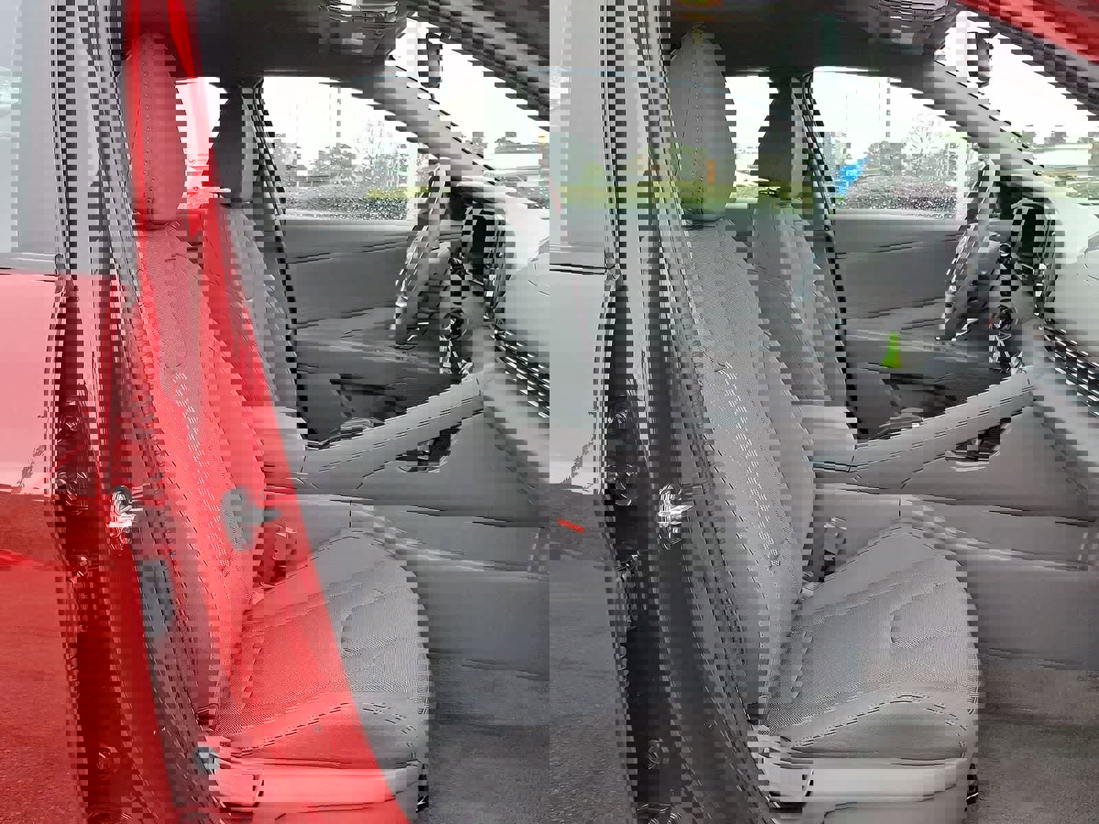 Used 2024 Hyundai Elantra SE image 30