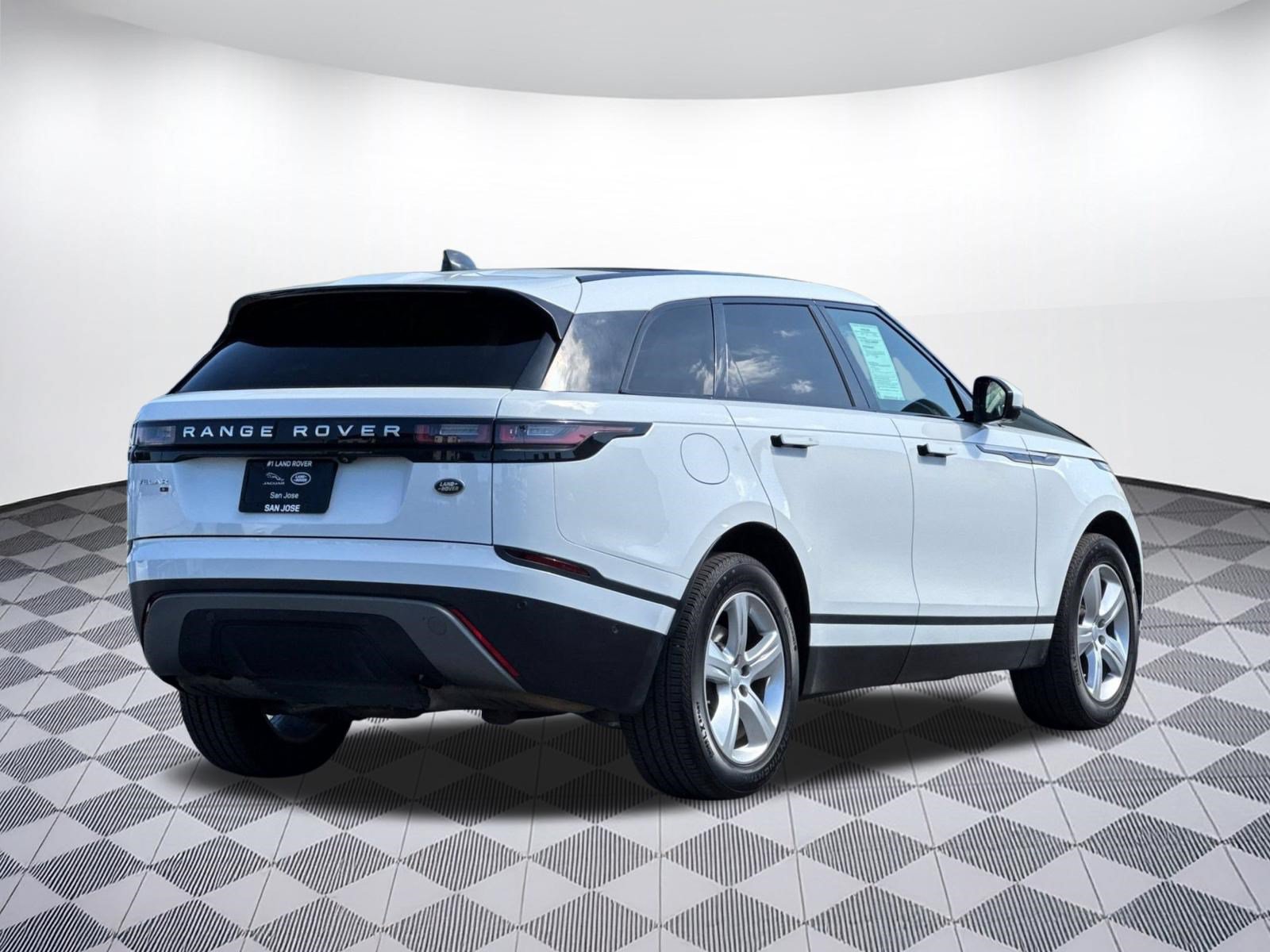 Used 2021 Land Rover Range Rover Velar S AWD/4WD image 9