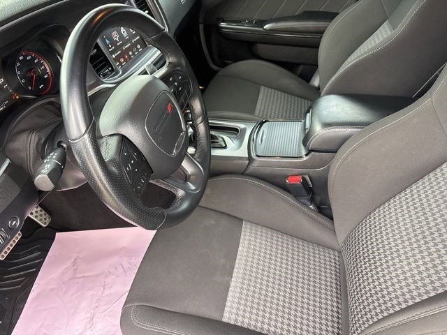 Used 2021 Dodge Charger R/T w/ Blacktop Package RWD image 11