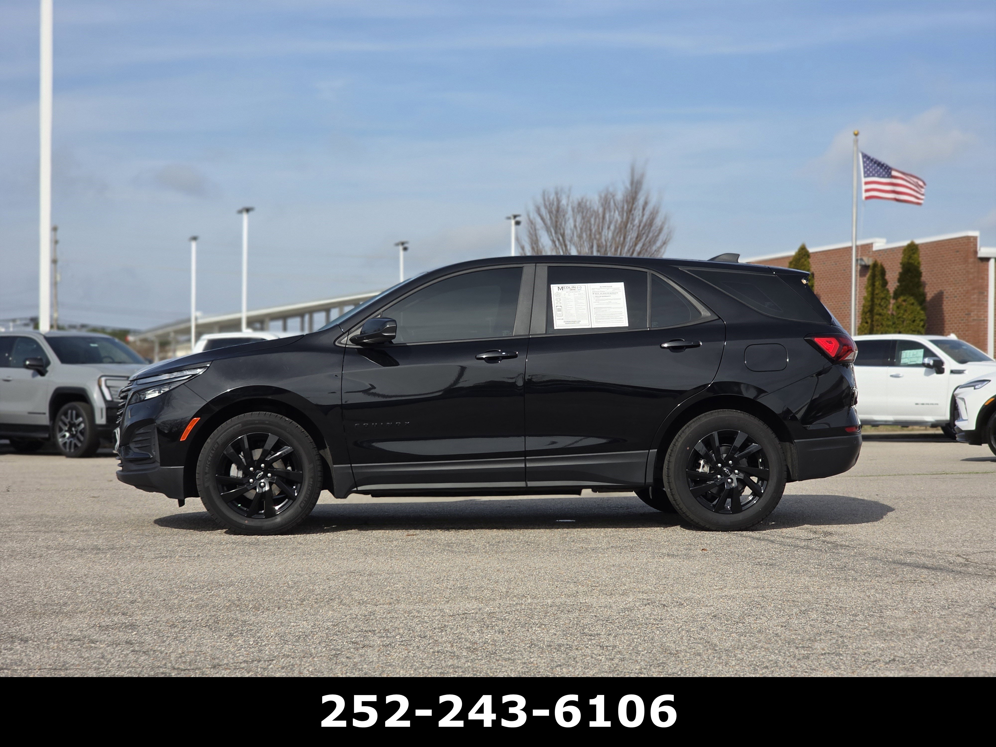 Used 2024 Chevrolet Equinox LS w/ Midnight Edition image 4