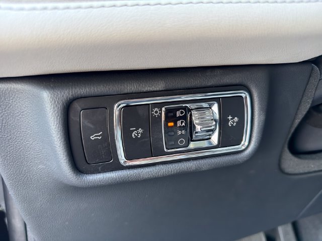 New 2026 Lincoln Aviator AWD w/ Jet Appearance Package image 24