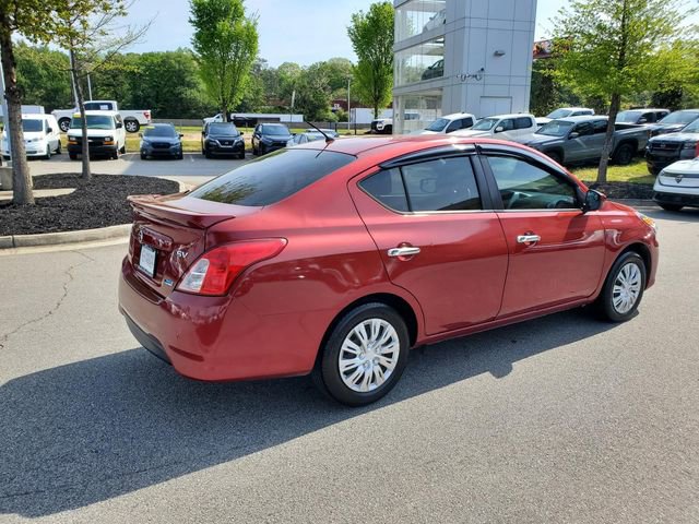 Used 2016 Nissan Versa SV image 5