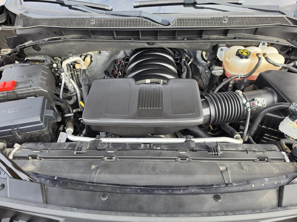 Used 2024 Chevrolet Tahoe LT RWD image 30