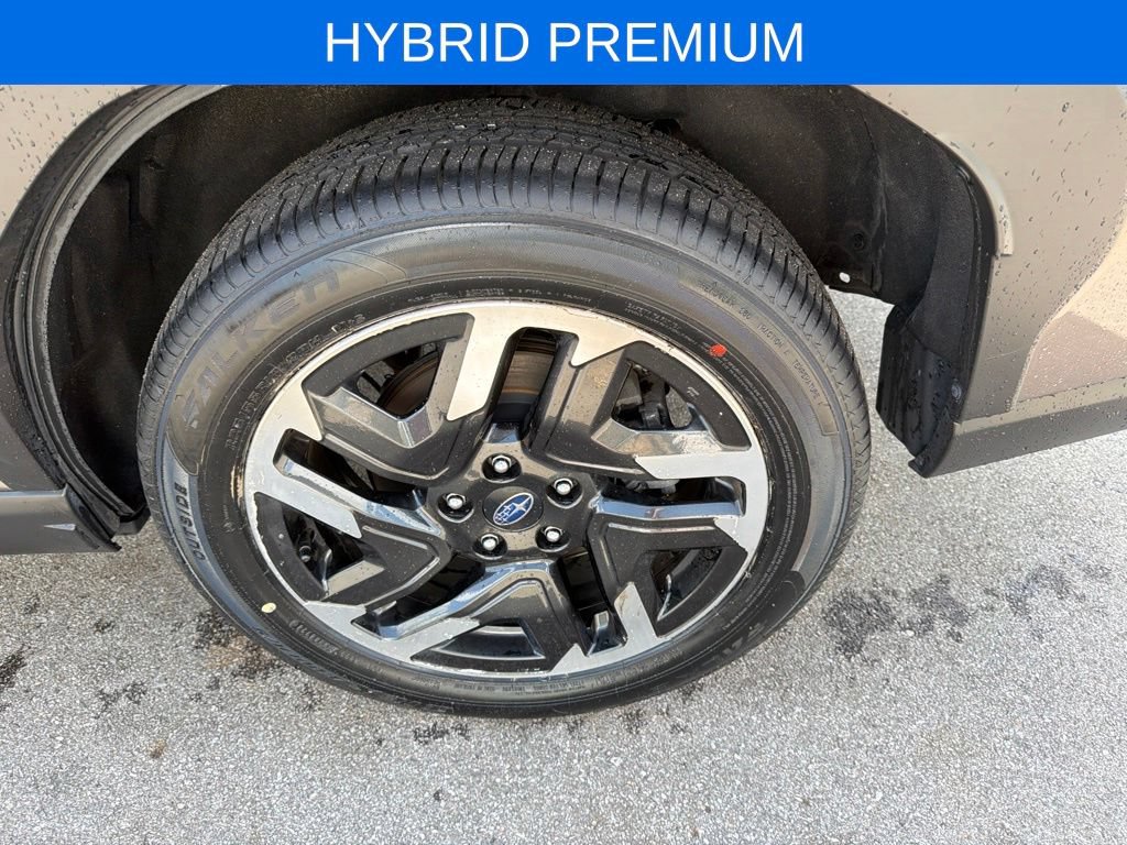Certified 2025 Subaru Forester Premium AWD/4WD image 33