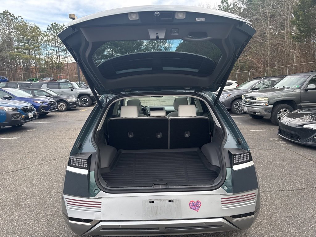 Used 2022 Hyundai Ioniq 5 Limited w/ Cargo Package image 6