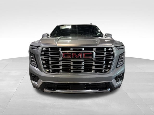 Used 2025 GMC Yukon XL Denali w/ Sun & Power Step Package AWD/4WD image 2