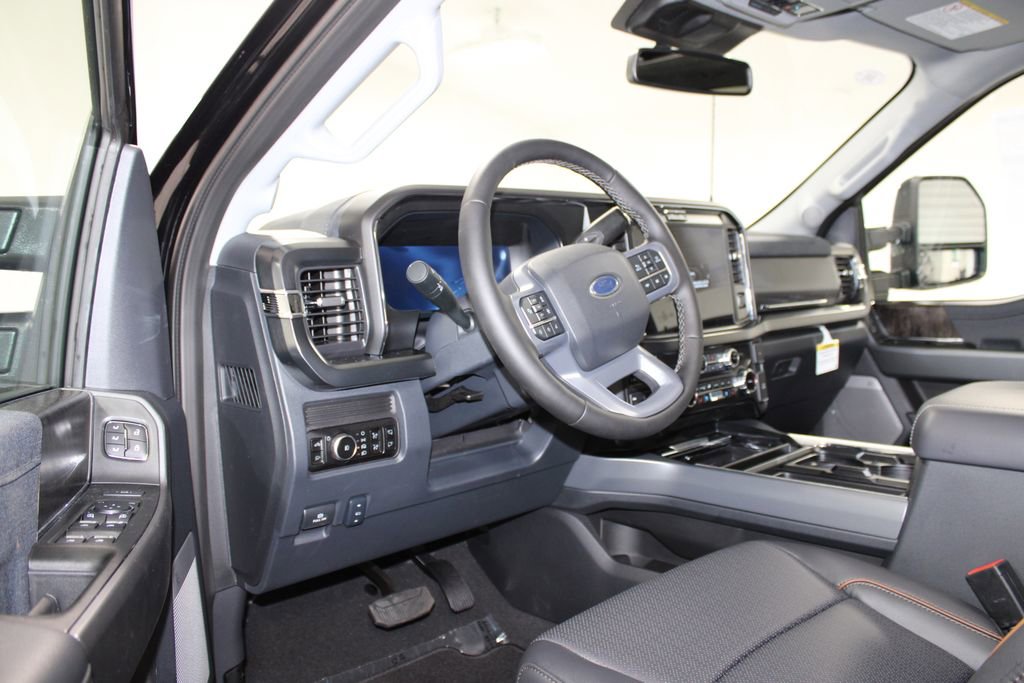 New 2025 Ford F250 Lariat w/ Lariat Ultimate Package image 28