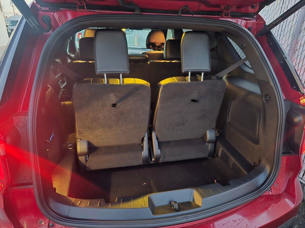 Used 2017 Ford Explorer Sport image 19