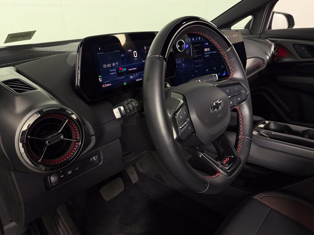 Used 2024 Chevrolet Equinox EV RS FWD image 22