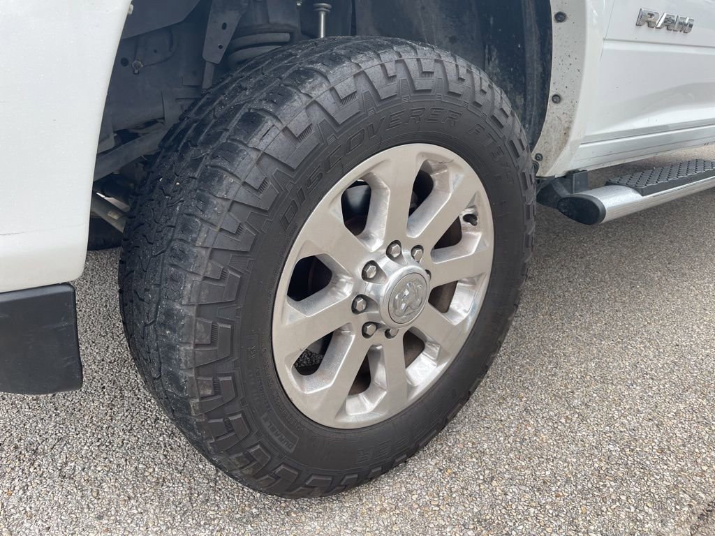 Used 2022 RAM 2500 Laramie AWD/4WD image 9