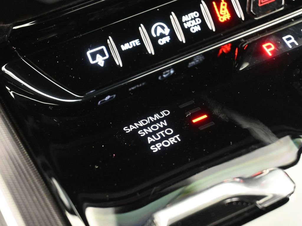 Used 2024 Jeep Grand Wagoneer L Series II w/ Quick Order Packagew 28T image 24