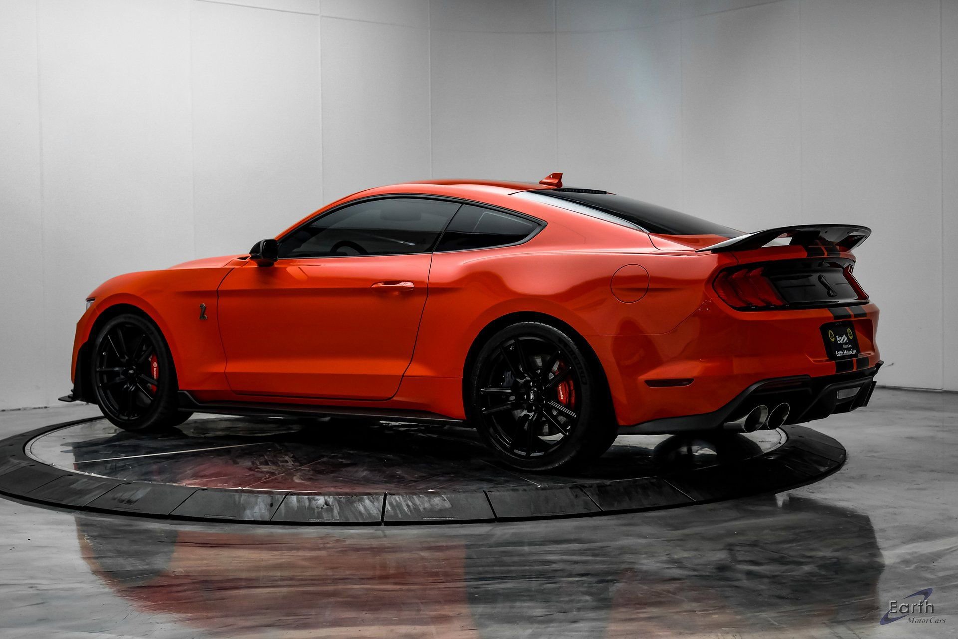 Used 2022 Ford Mustang Shelby GT500 w/ Technology Package image 10