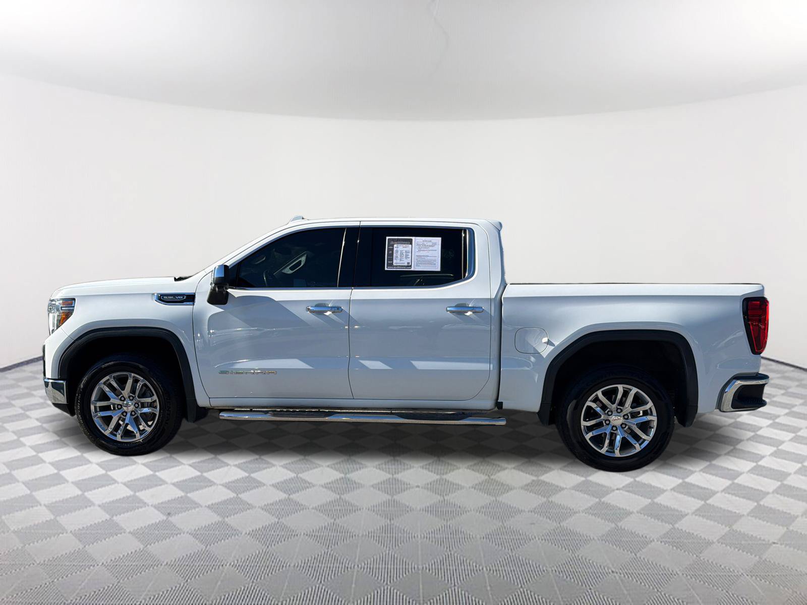 Used 2019 GMC Sierra 1500 SLT w/ SLT Premium Package RWD image 8