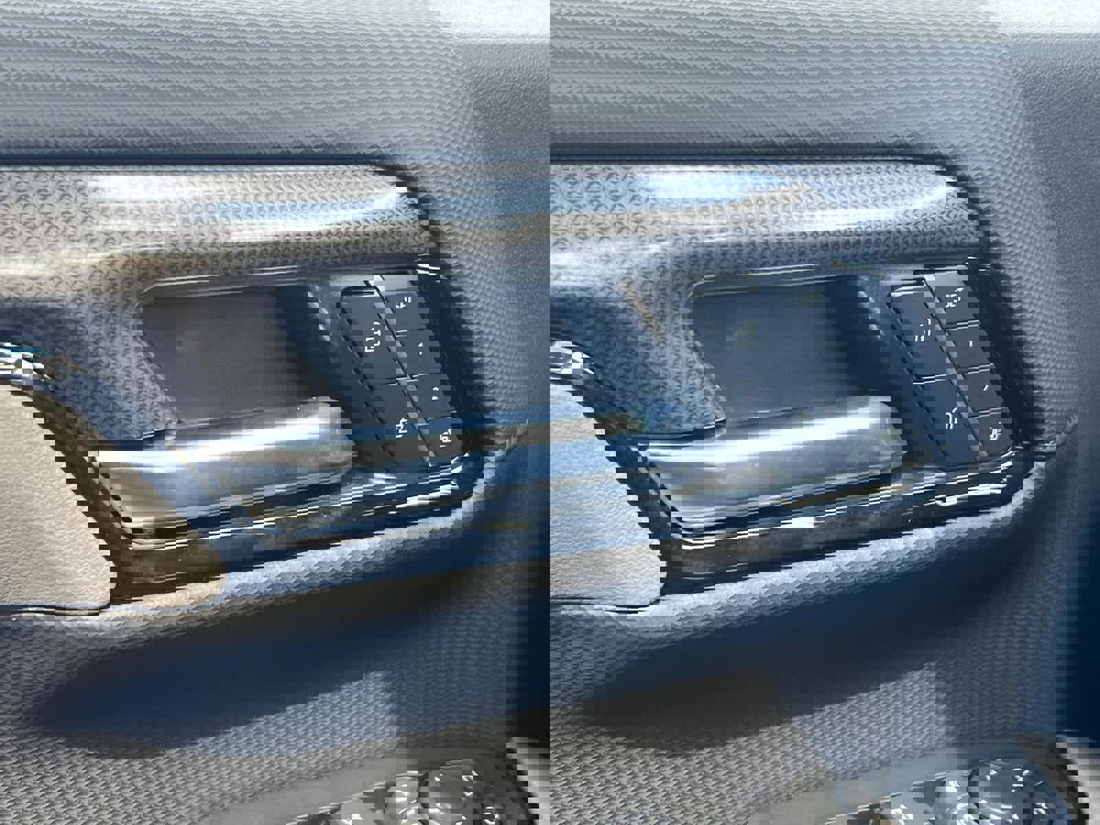 Certified 2024 Chevrolet Silverado 2500 ZR2 w/ Technology Package image 23