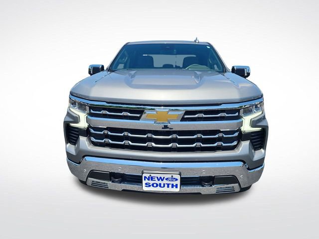Used 2025 Chevrolet Silverado 1500 LTZ AWD/4WD image 8