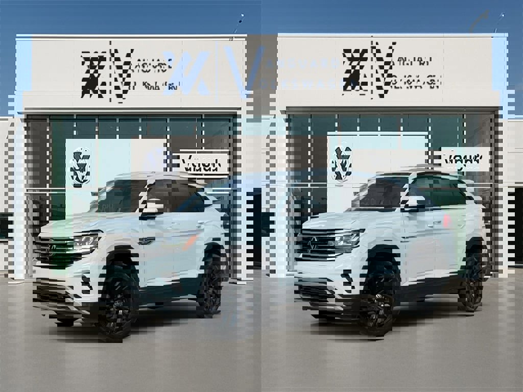 Used 2023 Volkswagen Atlas Cross Sport SE w/ Panoramic Sunroof Package