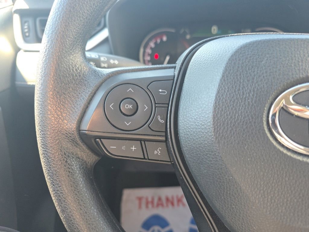 Used 2025 Toyota RAV4 LE image 23