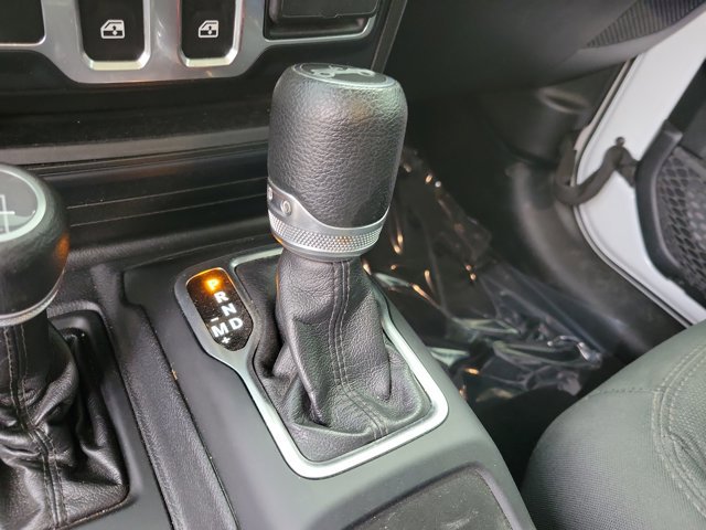 Used 2019 Jeep Wrangler Sport image 26