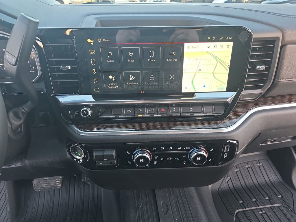 New 2026 GMC Sierra 1500 SLE image 19