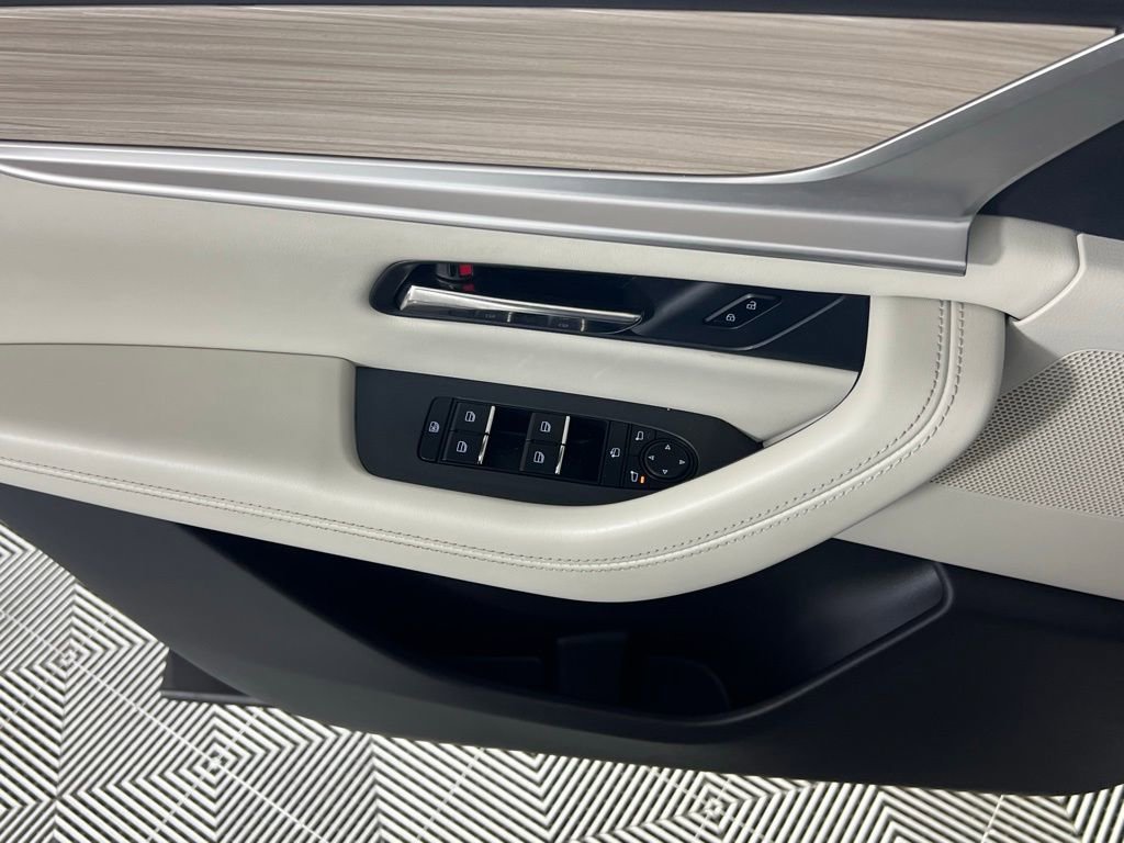 Used 2024 MAZDA CX-90 Plug-In Hybrid w/ Premium Plus image 24