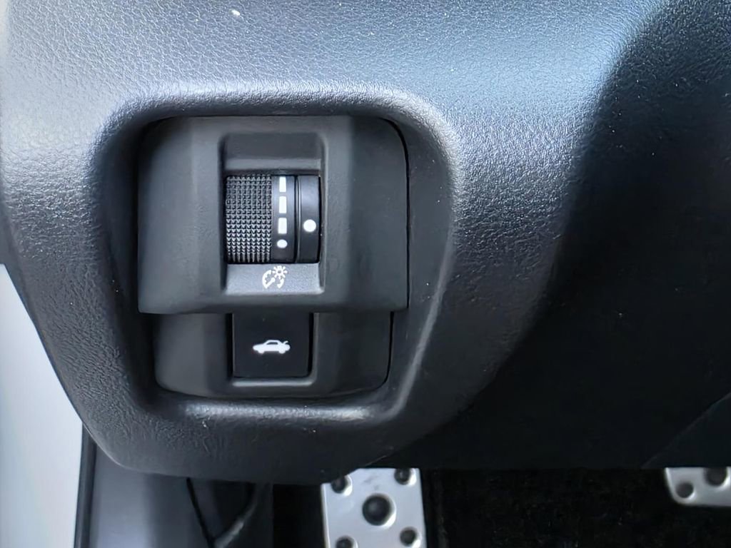 Used 2022 Toyota GR86 Premium RWD image 19