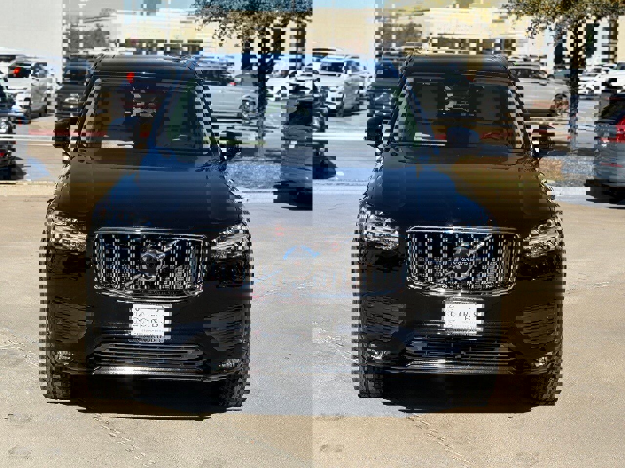 Used 2020 Volvo XC90 T6 Momentum image 3