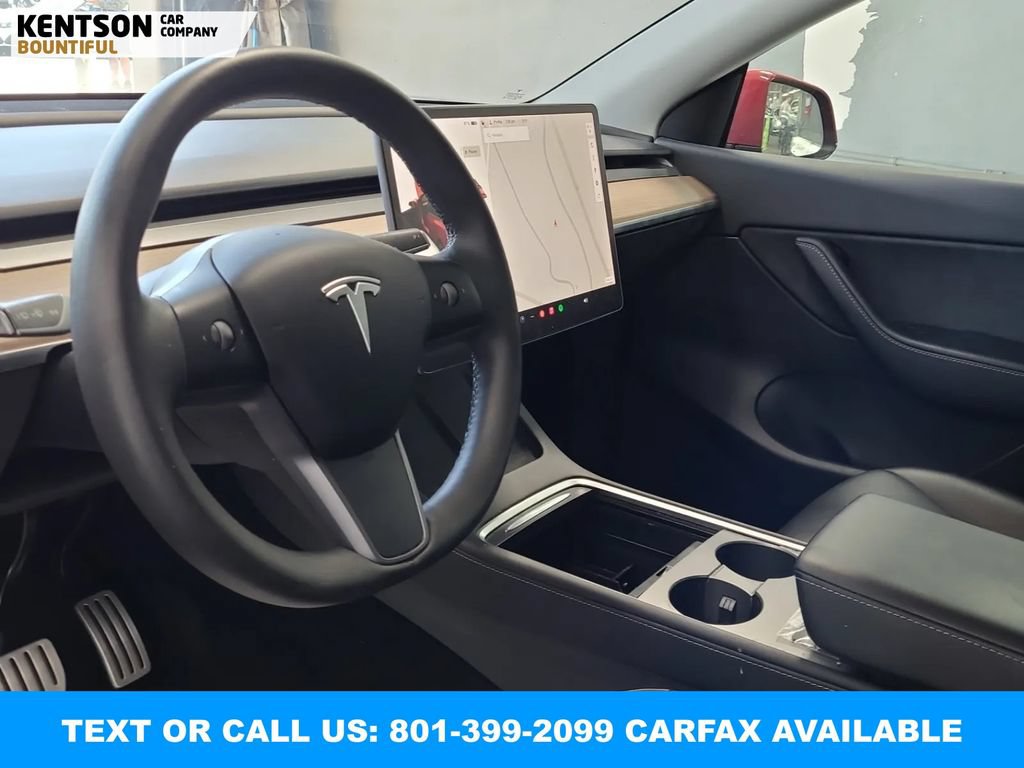 Used 2022 Tesla Model Y Performance AWD/4WD image 9