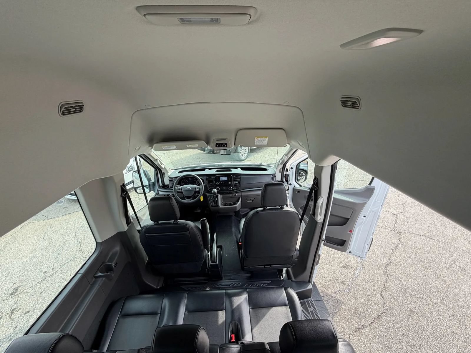 Used 2022 Ford Transit 350 XL RWD image 25
