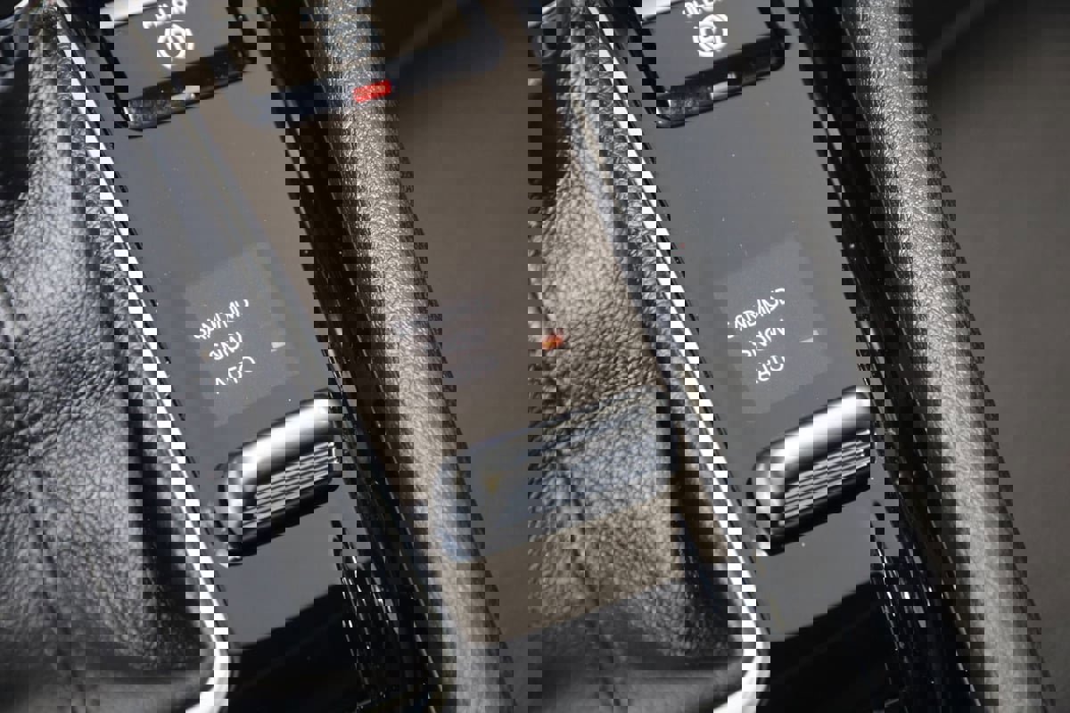 Used 2024 Jeep Compass Limited image 25