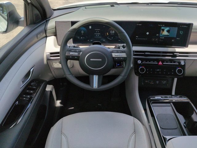 Certified 2026 Hyundai Tucson Limited FWD image 16