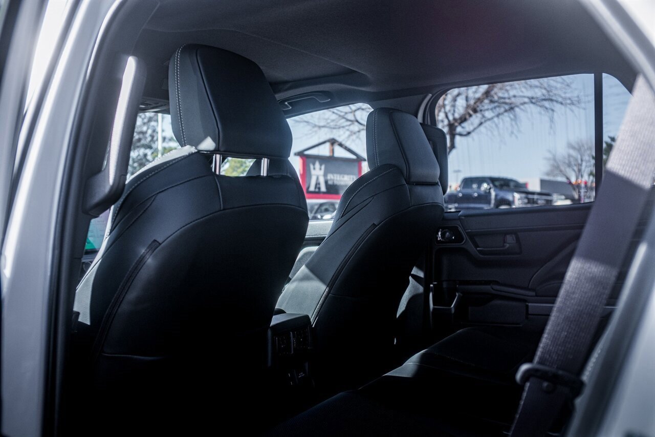 Used 2025 Toyota 4Runner TRD Off-Road Premium image 37