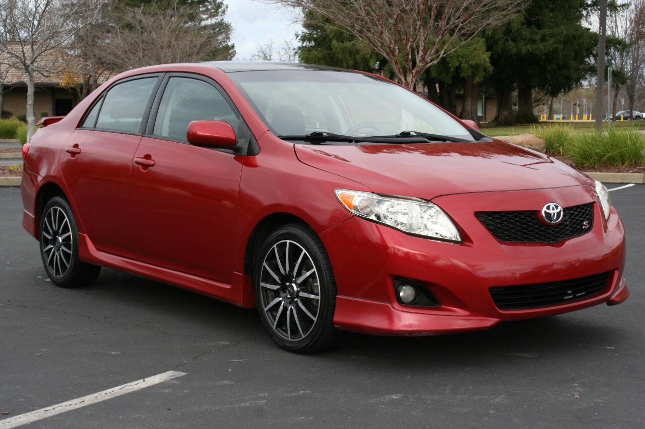 Used 2010 Toyota Corolla S image 2