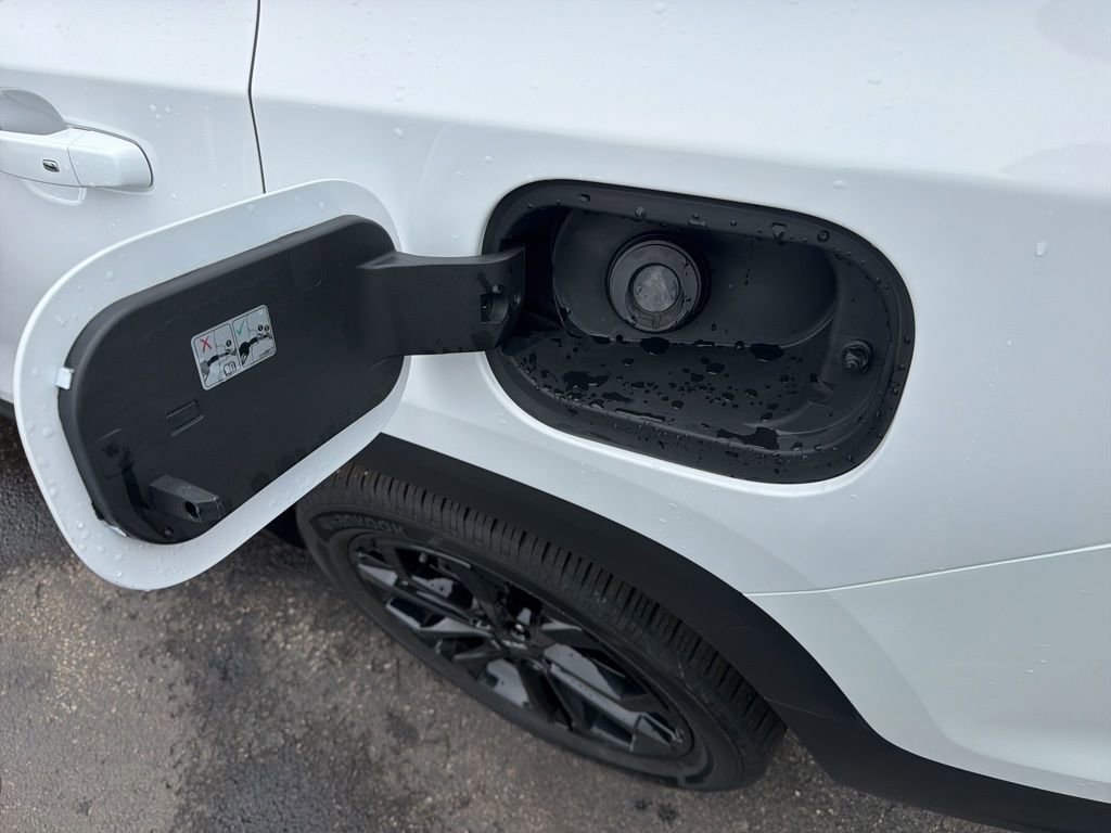 Used 2021 GMC Terrain SLE w/ Driver Convenience Package image 48