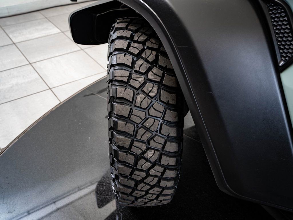 Used 2023 Jeep Wrangler Willys AWD/4WD image 46